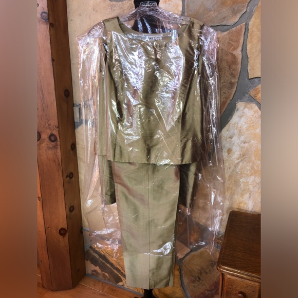 Vintage CARLISLE Silk 3-Piece Collection Top Skirt Pants (8/28) - Picture 17 of 17